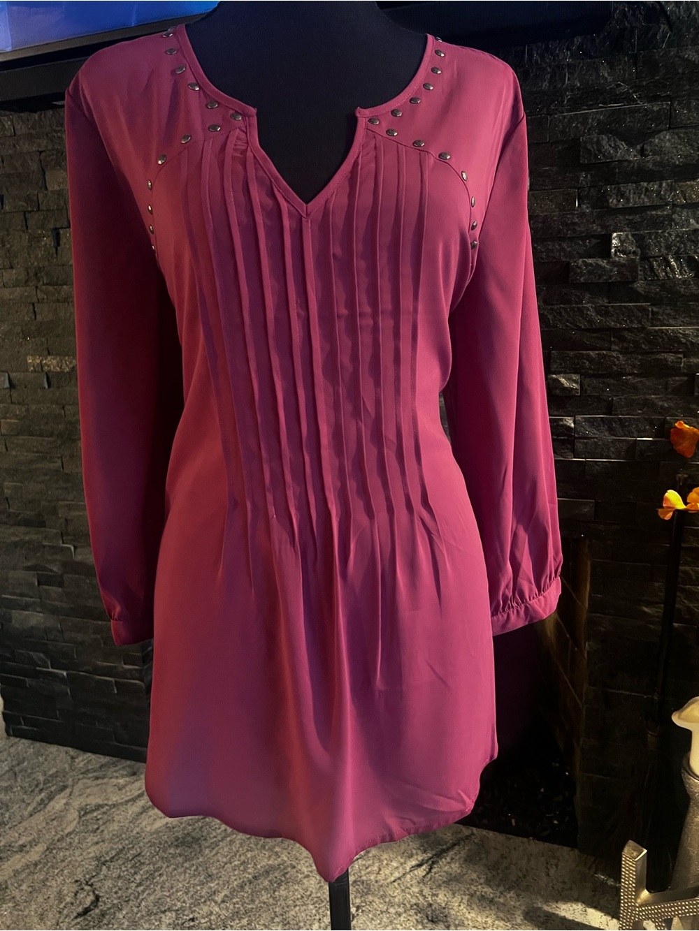 Willi Smith Magenta Pleated Long-Sleeve blouse